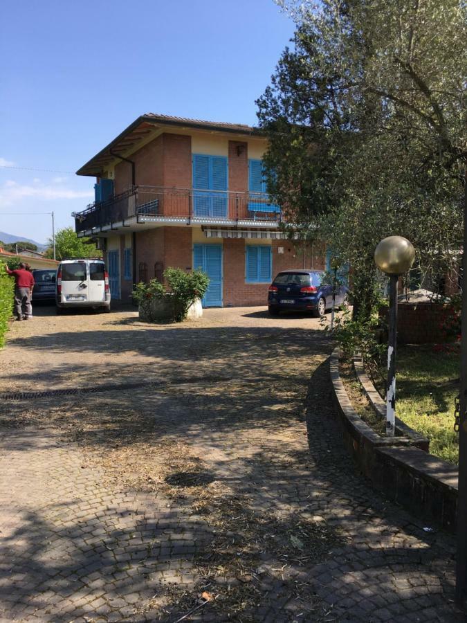 Casa Degli Zii Appartamento Guido Luni Екстериор снимка