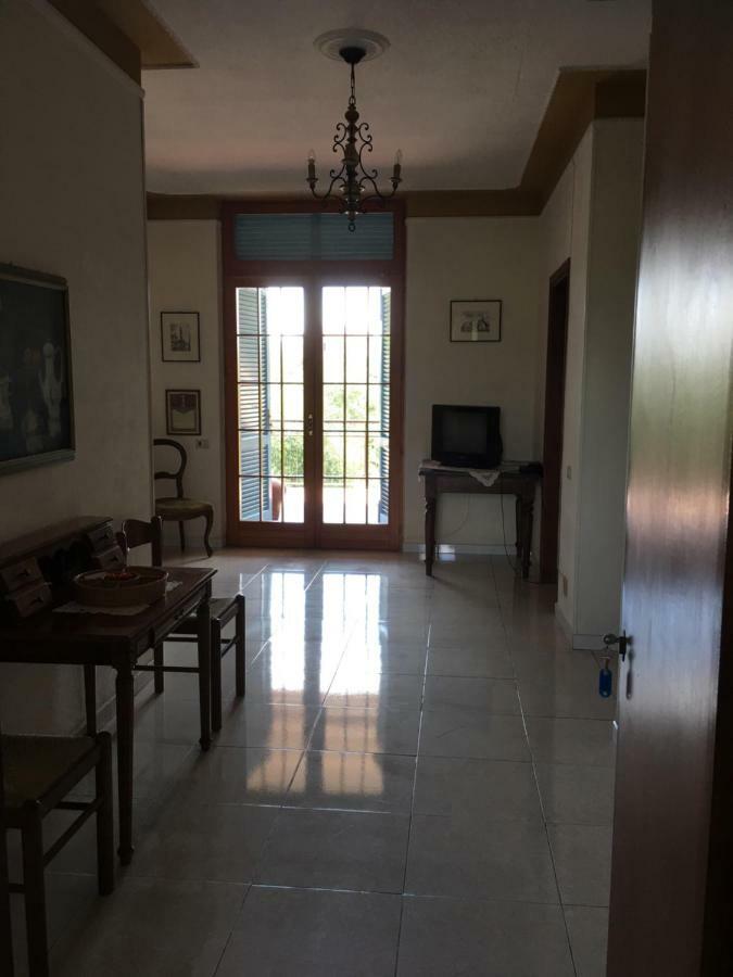 Casa Degli Zii Appartamento Guido Luni Екстериор снимка
